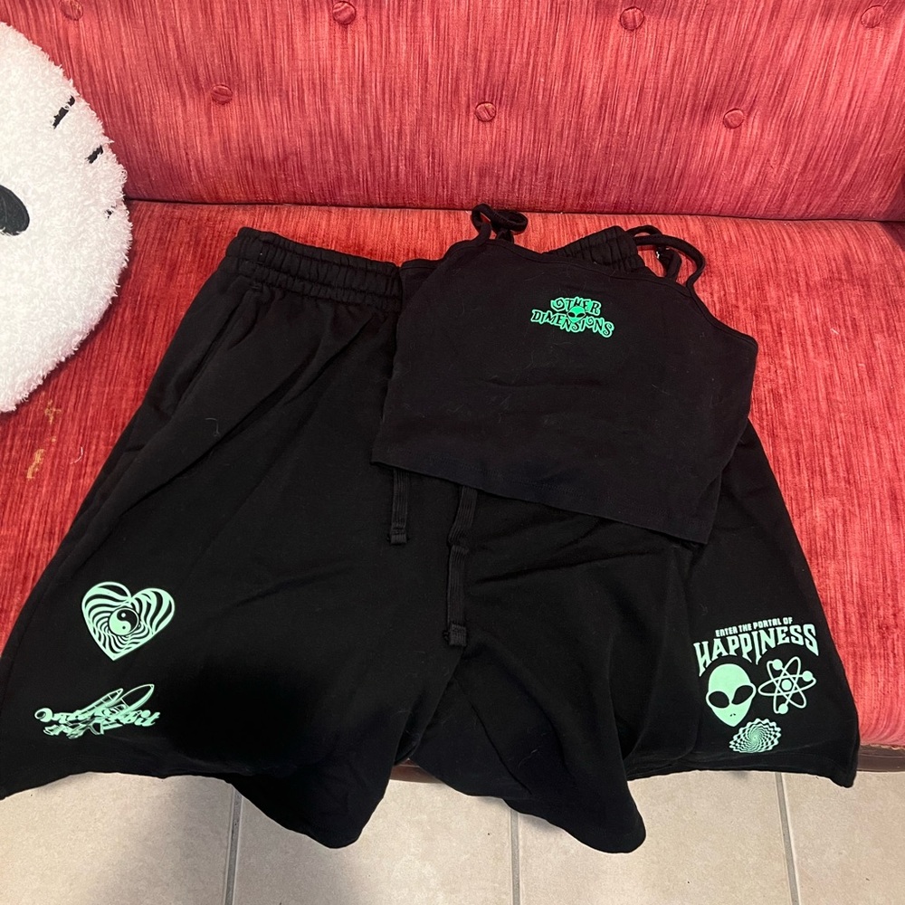 H&M alien space tank & sweat shorts set